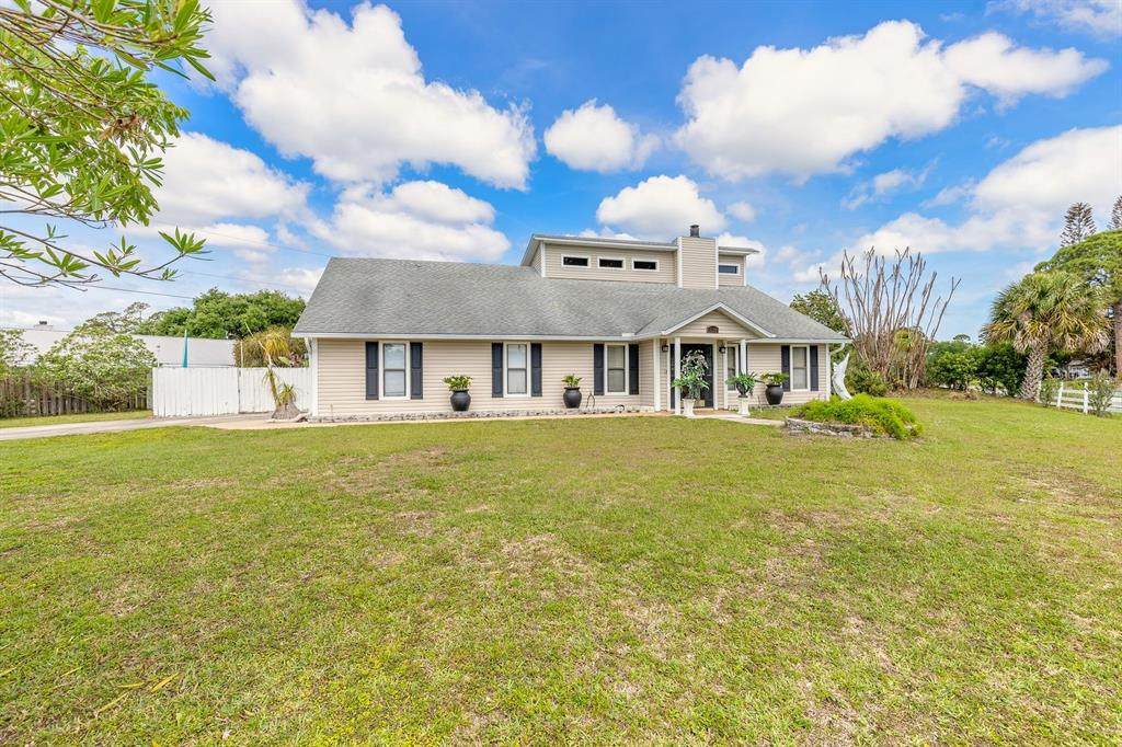 3130 Royal Palm Drive - Photo 1