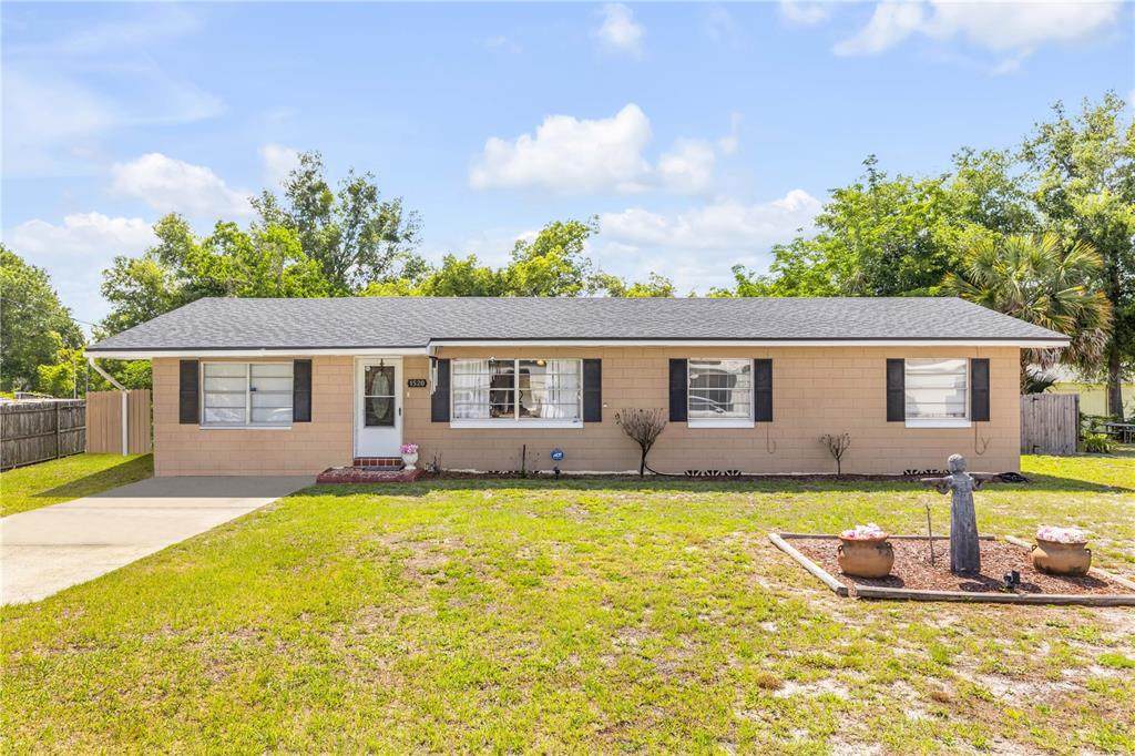 1520 Newport Avenue - Photo 1