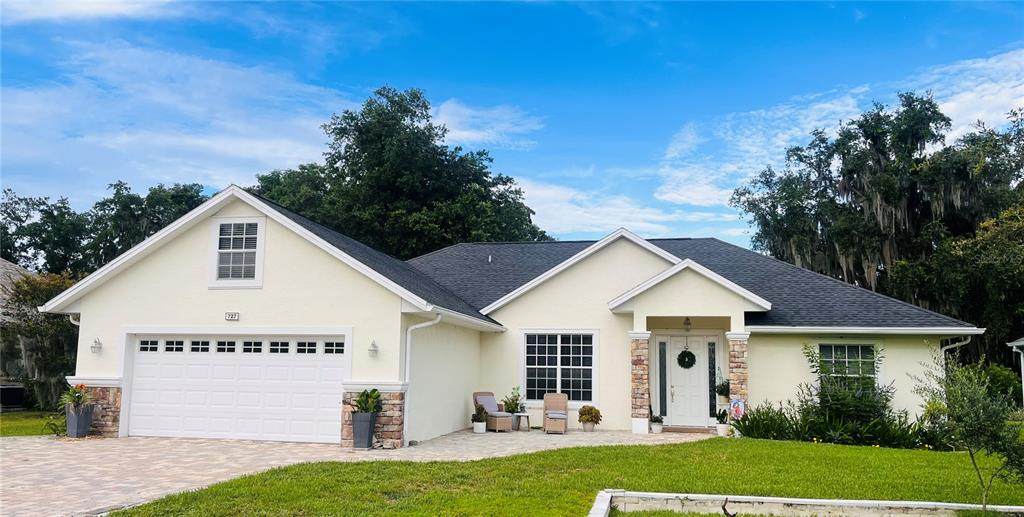 727 Aldenwood Trail - Photo 1