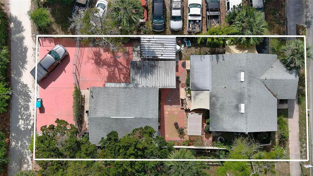 607 Dixie Freeway - Photo 1