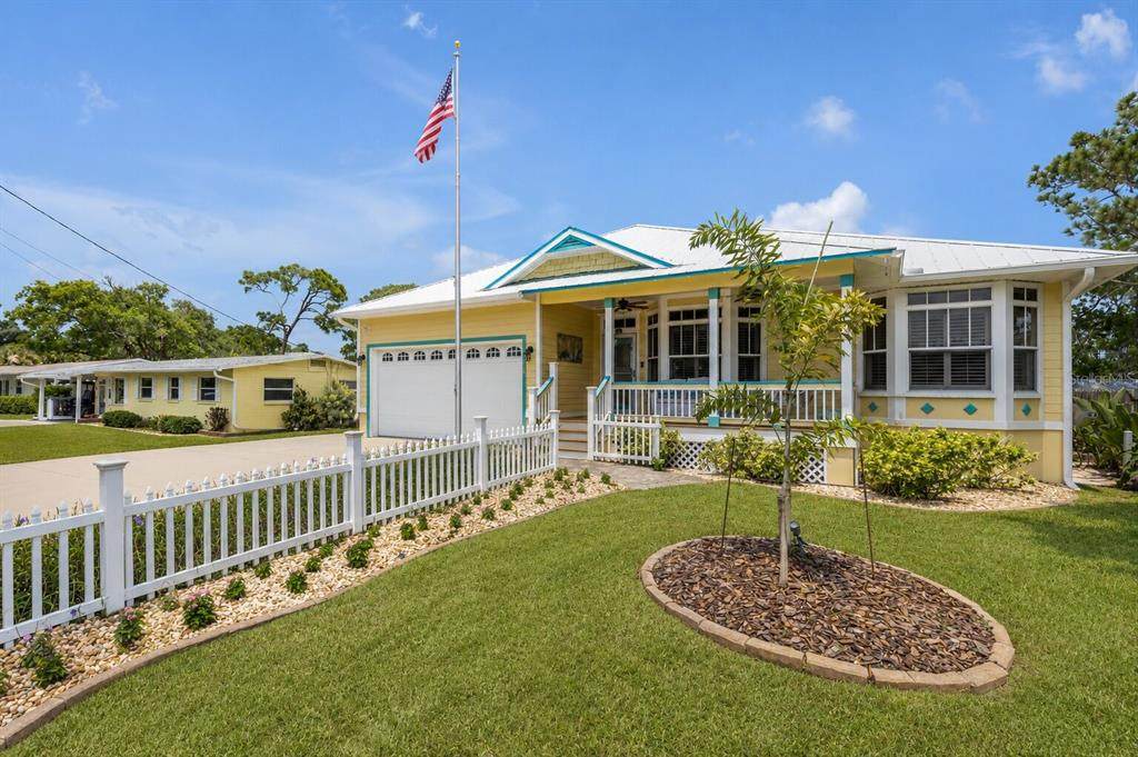 521 Peninsula Avenue - Photo 1
