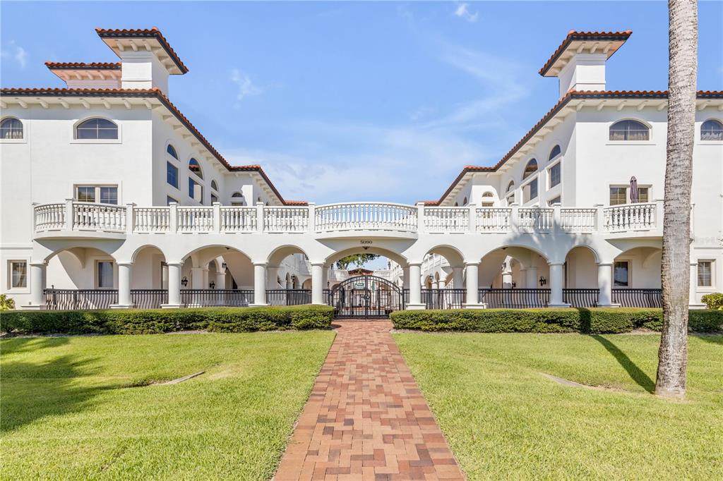 5090 Riverside Drive - Photo 1