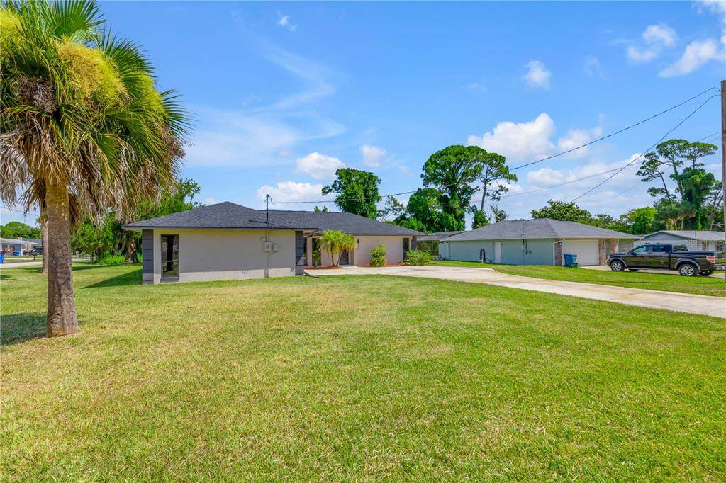 117 Poinciana Road - Photo 1