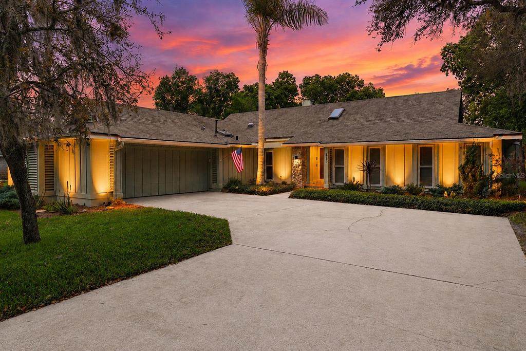 550 Bottlebrush Court - Photo 1