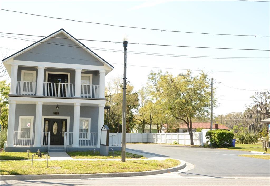 715 Main St Street - Photo 1