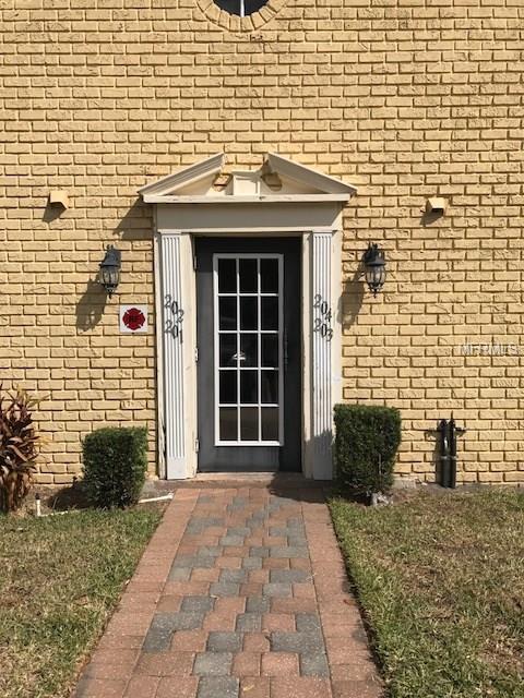 201 Lewfield Circle - Photo 1