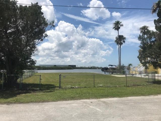 6526 Seaview Boulevard - Photo 1