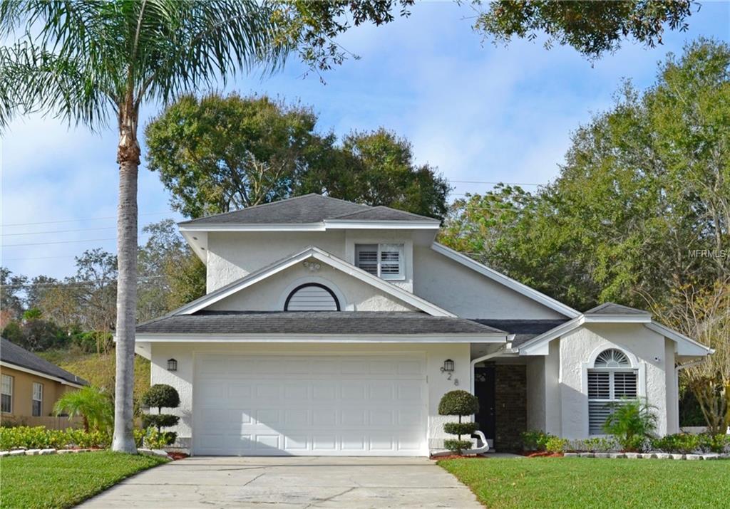928 Summer Lakes Drive - Photo 1