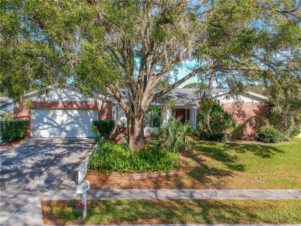 517 Oakwood Court - Photo 1