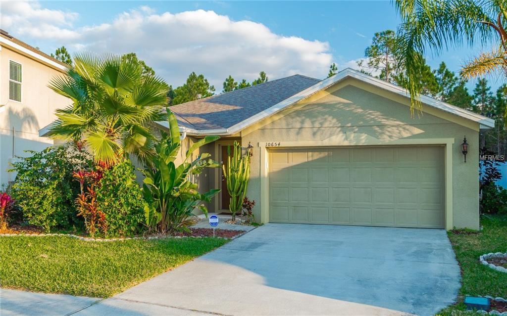 10654 Cabbage Tree Loop - Photo 1