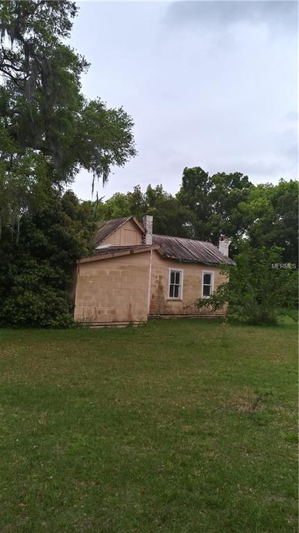 318 Dillingham Avenue - Photo 1