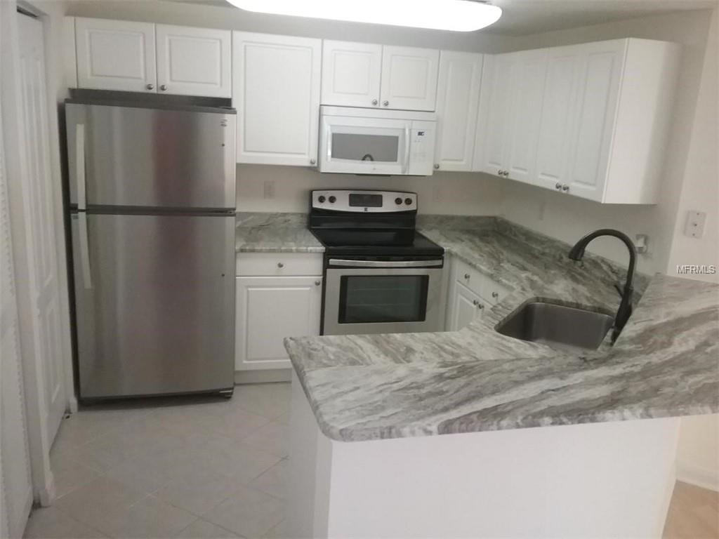 5090 Fairways Circle - Photo 1