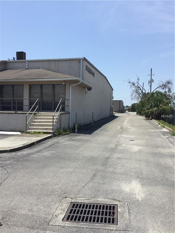 1314 Spruce Avenue - Photo 1