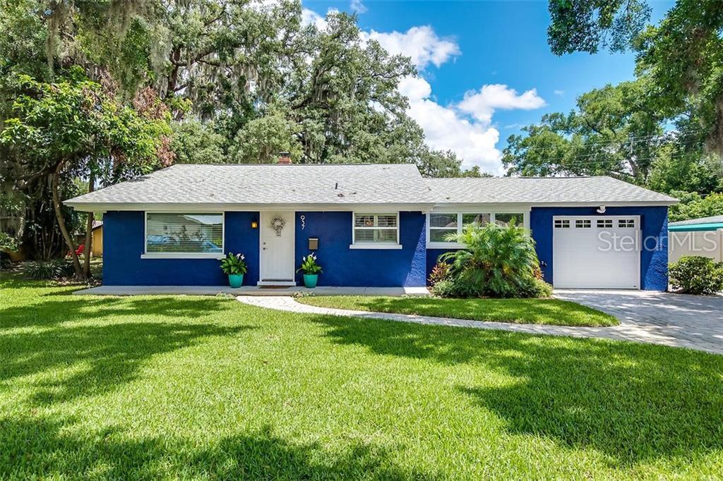 937 Grover Avenue - Photo 1