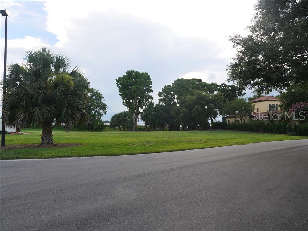 30005 Sunset Pointe Drive - Photo 1