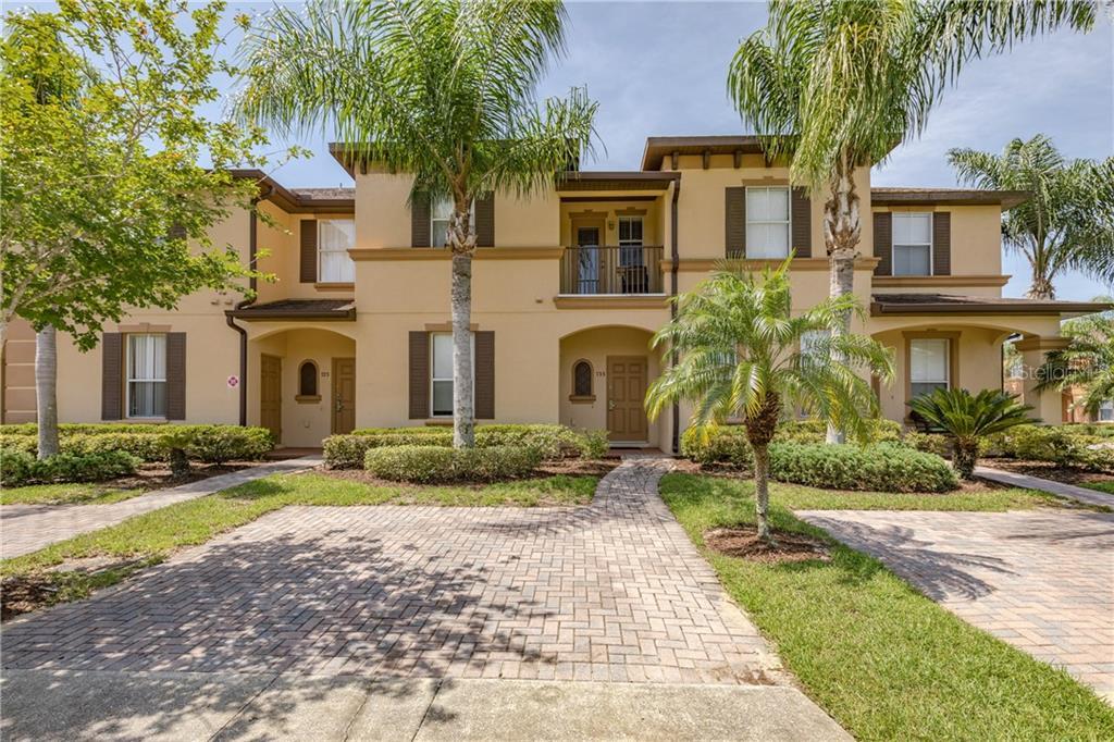 733 Calabria Avenue - Photo 1