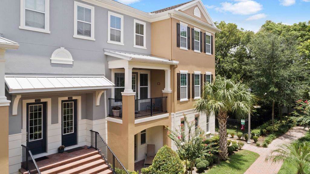 566 Fenway Place - Photo 1