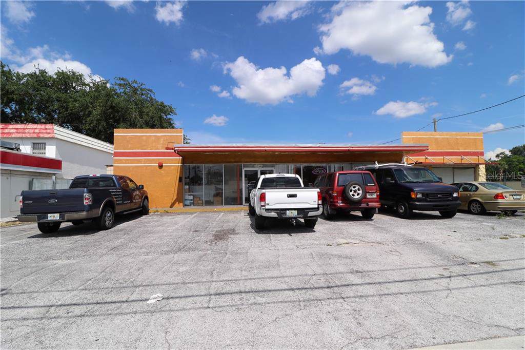 533 Semoran Boulevard - Photo 1
