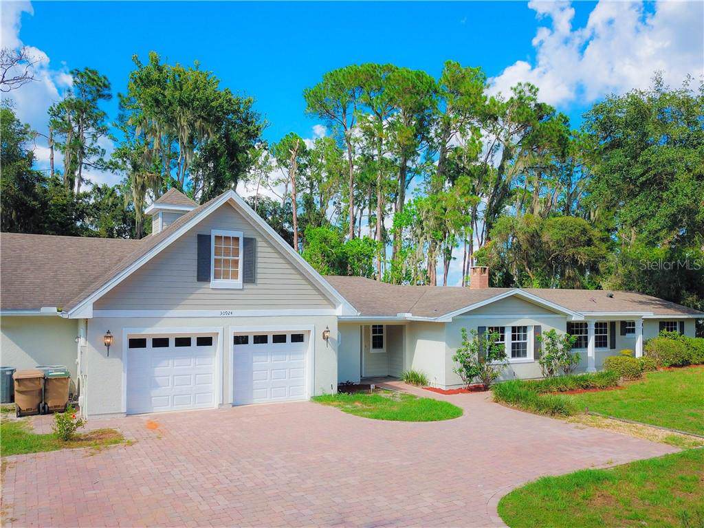 30924 Circle Drive - Photo 1