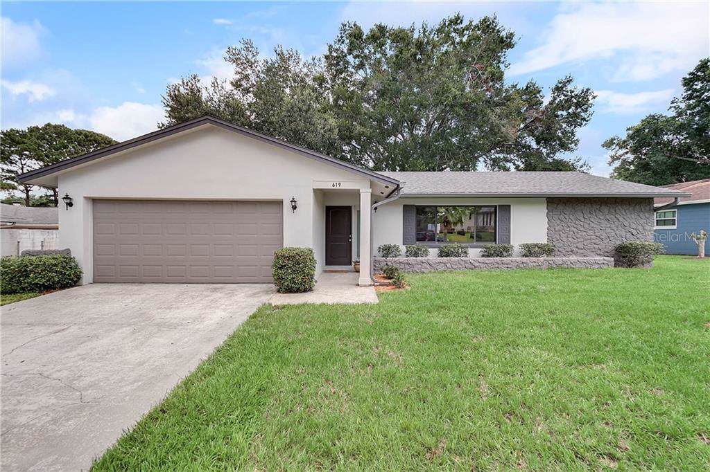 619 Mayfair Drive - Photo 1