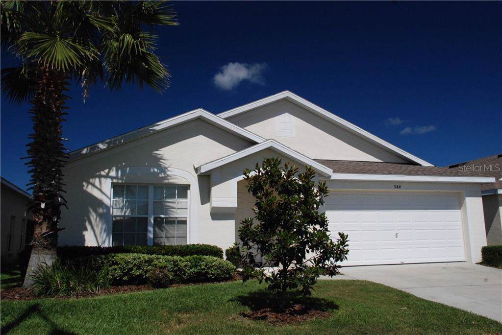 944 Lockbreeze Drive - Photo 1