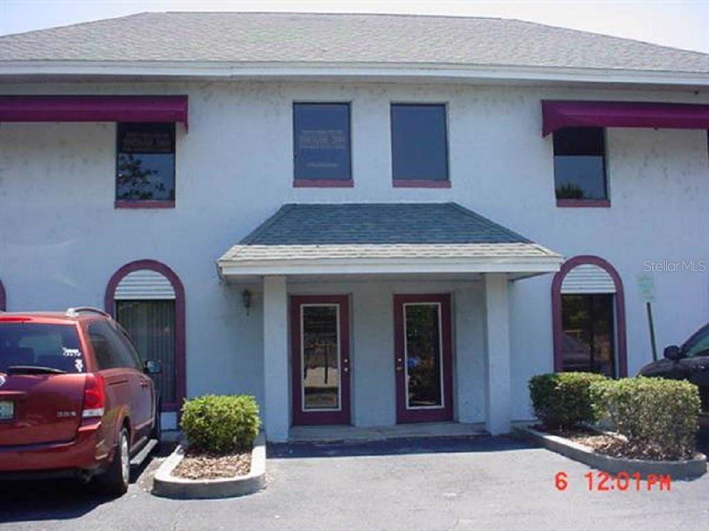 1400 Oak Street - Photo 1