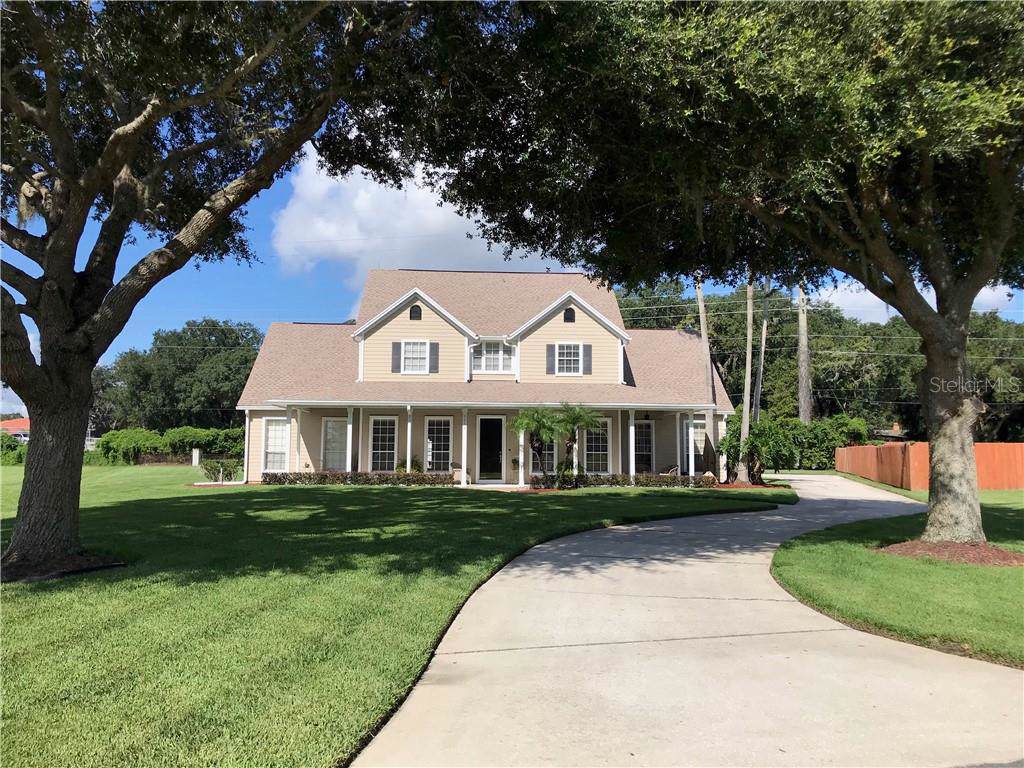 3158 Lake Breeze Circle - Photo 1