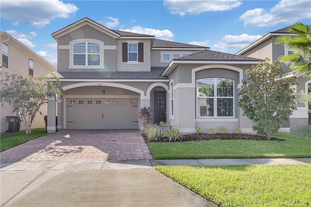 2512 Amati Drive - Photo 1