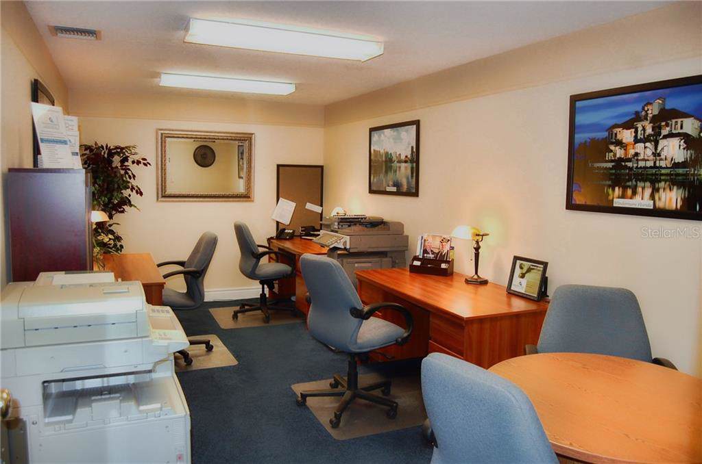 2704 Rew Circle - Photo 1