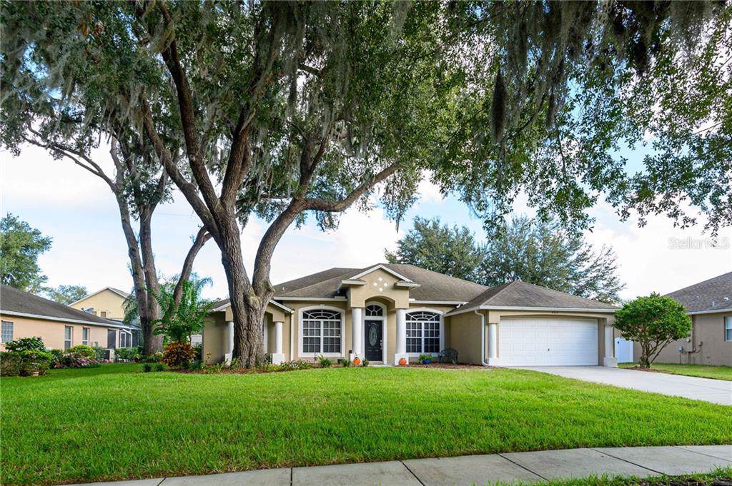 4917 Lazy Oaks Way - Photo 1