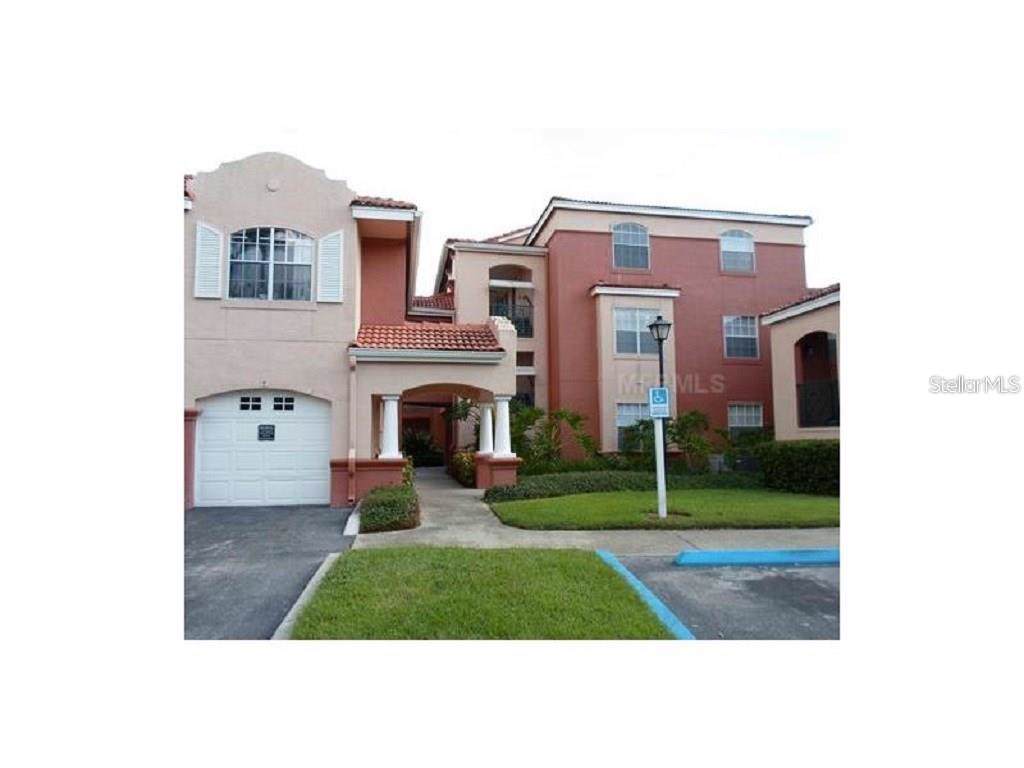 7360 Westpointe Boulevard - Photo 1