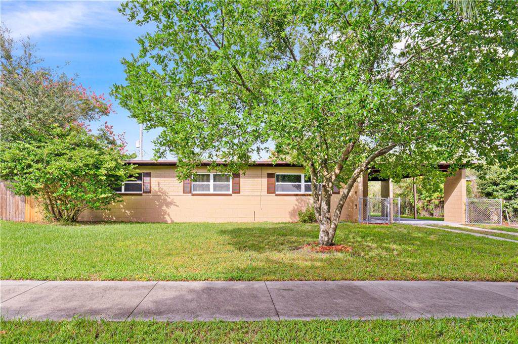 6013 Navajo Way - Photo 1