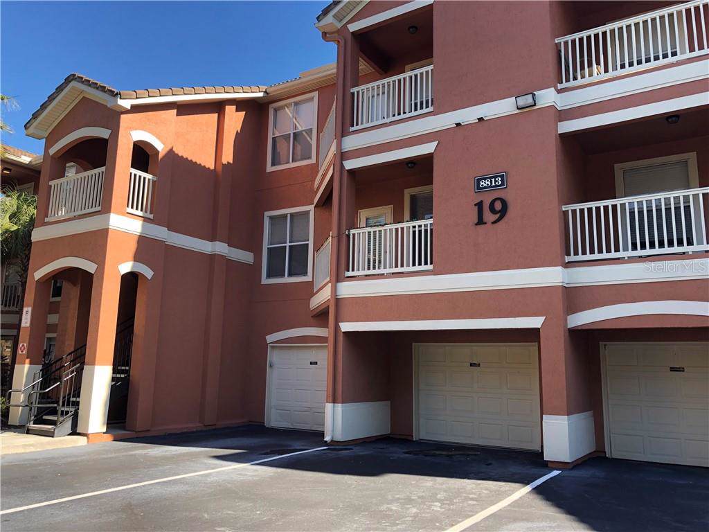 8813 Villa View Circle - Photo 1