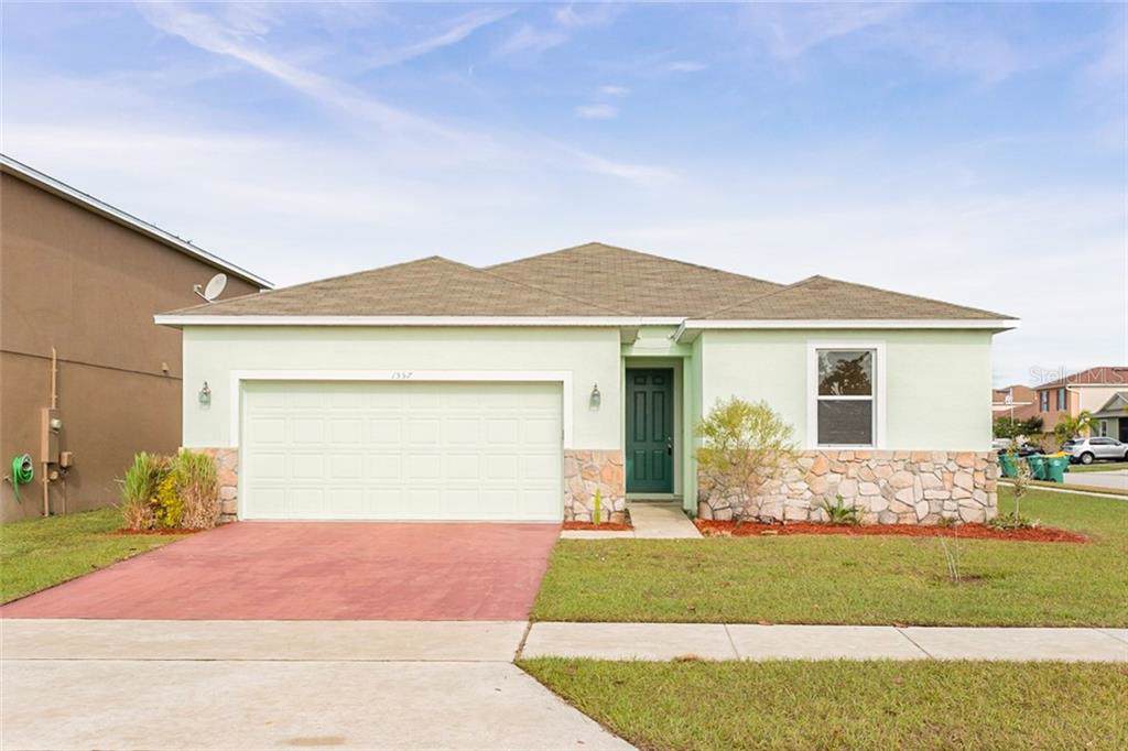 1557 Regent Court - Photo 1