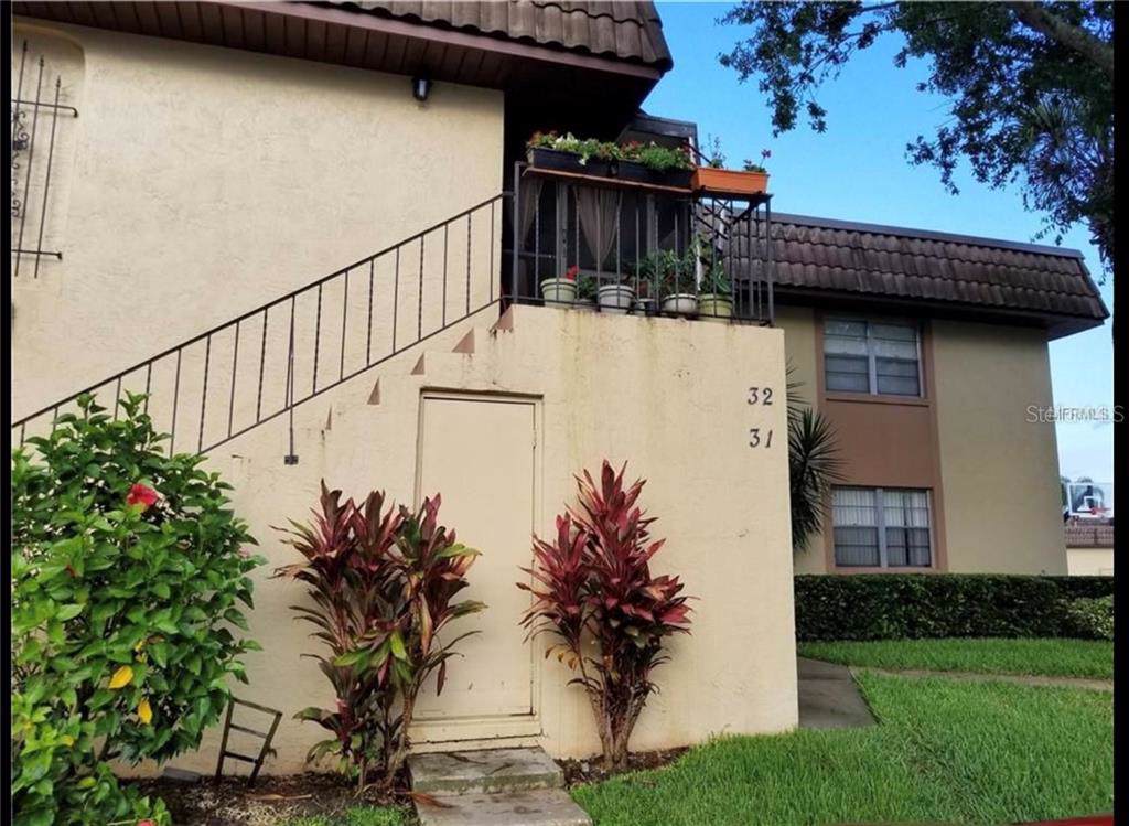 31 Windtree Lane - Photo 1