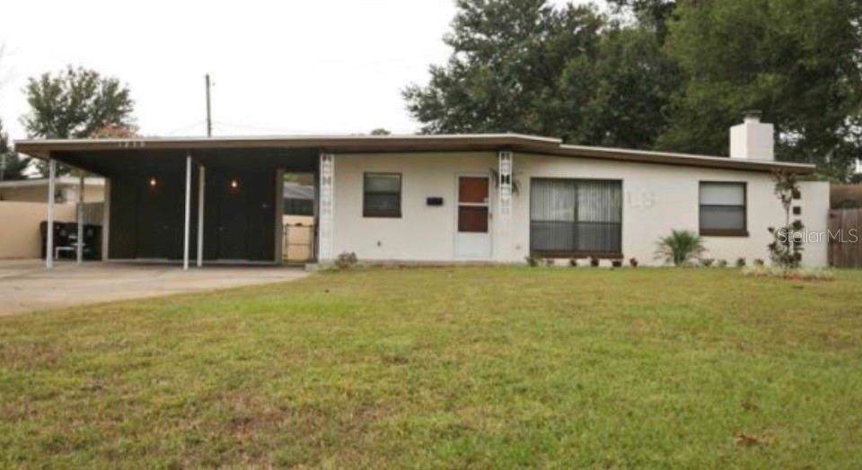 1230 Catalpa Lane - Photo 1