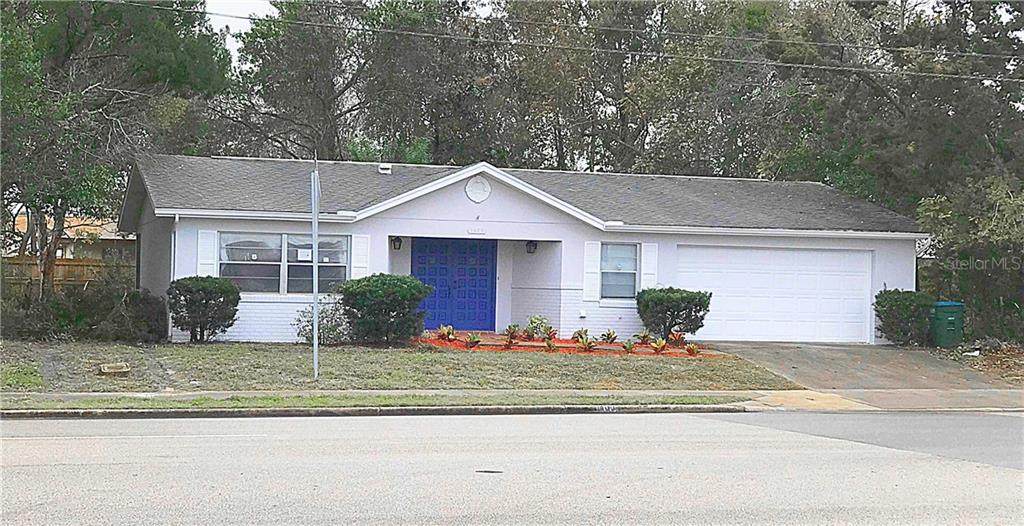 1400 Saxon Boulevard - Photo 1