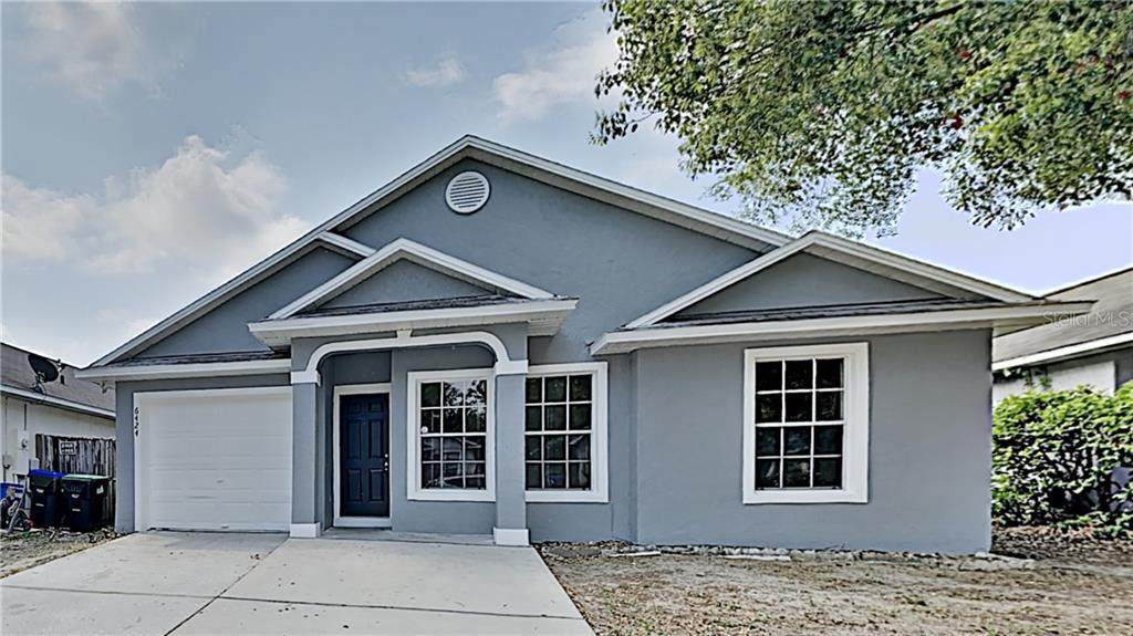 6422 Redwood Oaks Drive - Photo 1