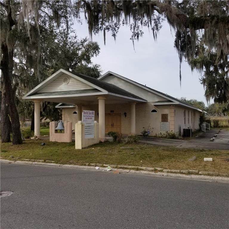 313 East Street - Photo 1