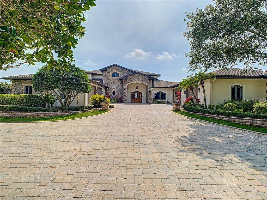 607 Riverside Drive - Photo 1