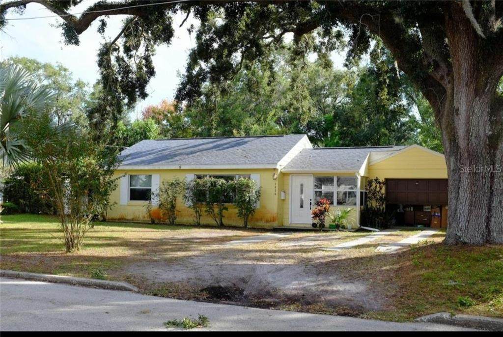 1636 Ridgewood Street - Photo 1