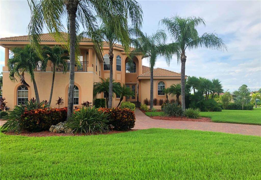 1427 Alhambra Drive - Photo 1