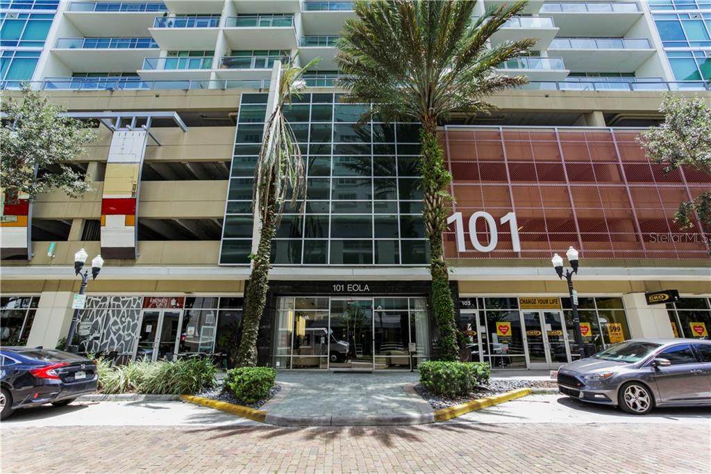 101 Eola Drive - Photo 1
