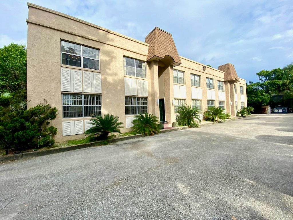 415 Lakeview Street - Photo 1