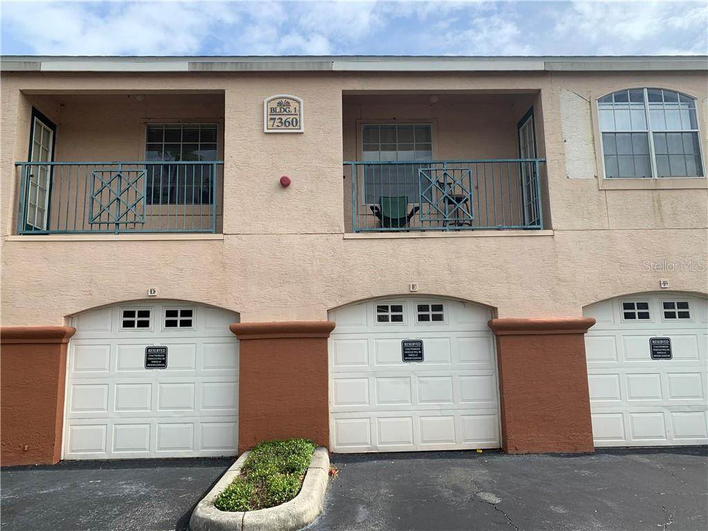 7360 Westpointe Boulevard - Photo 1