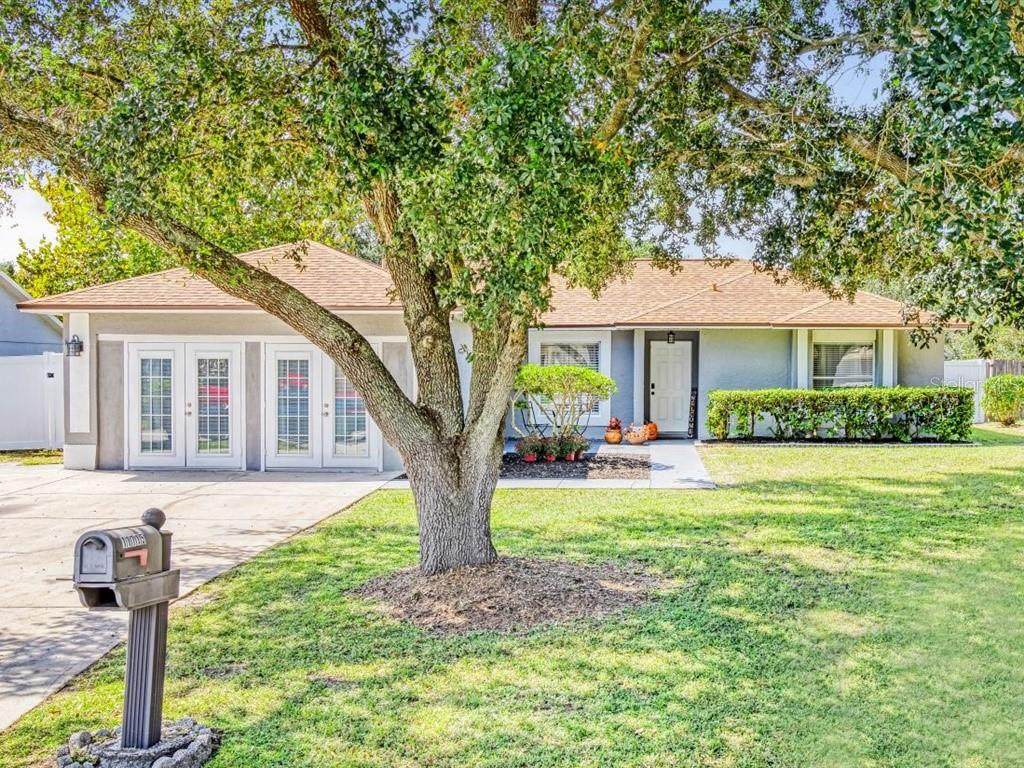 11715 Crescent Pines Blvd - Photo 1