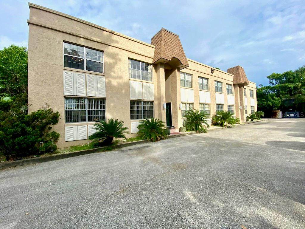 415 Lakeview Street - Photo 1