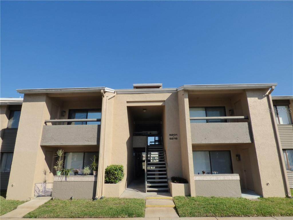 5205 Vineland Road - Photo 1