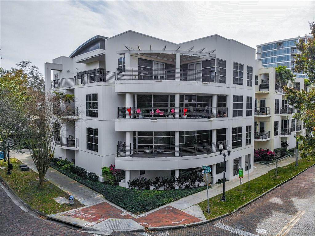 1 Eola Drive - Photo 1