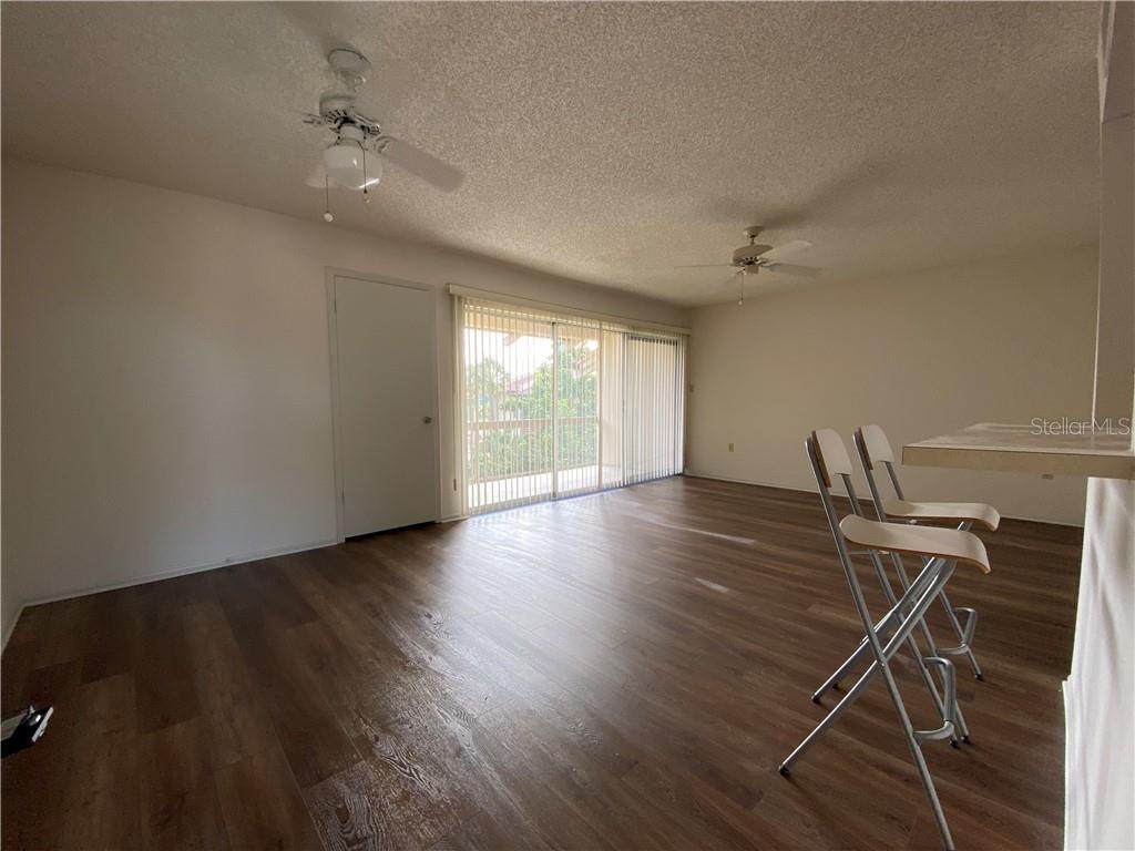 592 Orange Drive - Photo 1